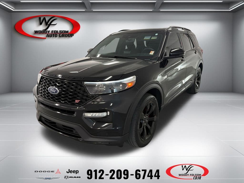 2023 Ford Explorer ST — photo 1 of 19