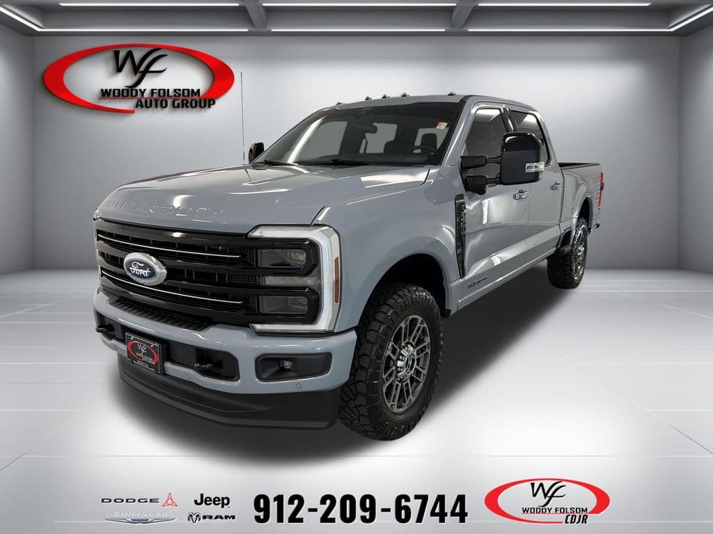 2026 Ford F-250 Platinum — photo 1 of 16