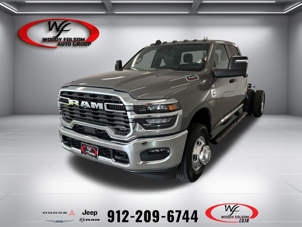 2027 RAM 3500 Chassis Cab Tradesman — photo 1 of 16