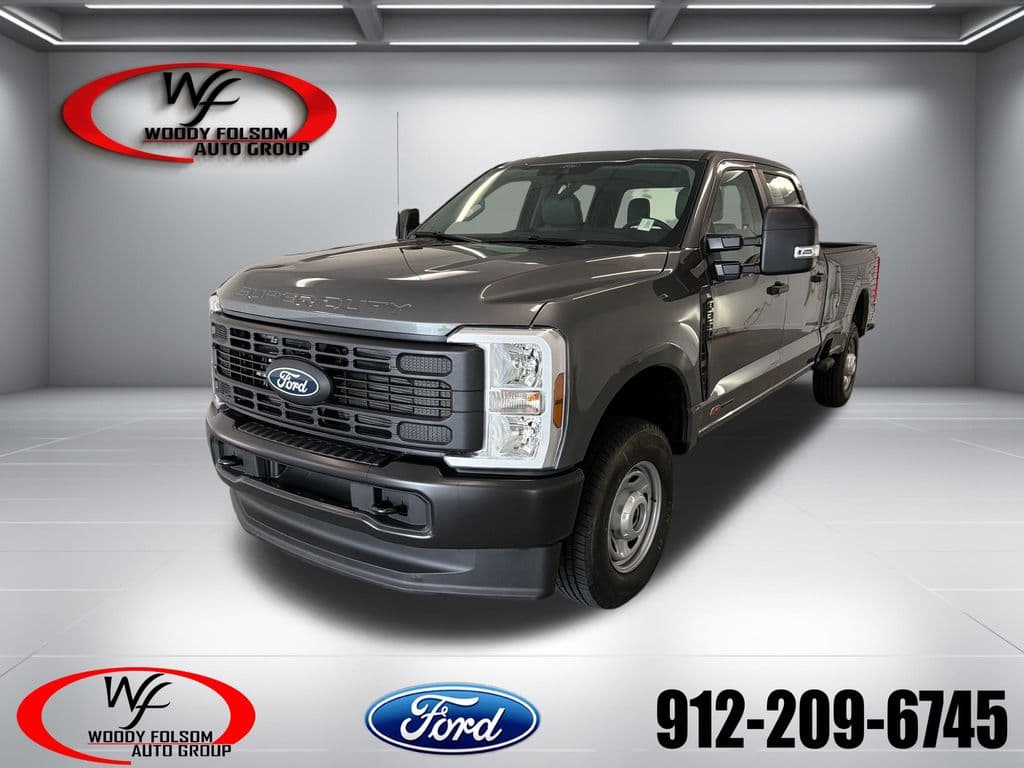 2027 Ford Super Duty F-350 SRW XL — photo 1 of 17