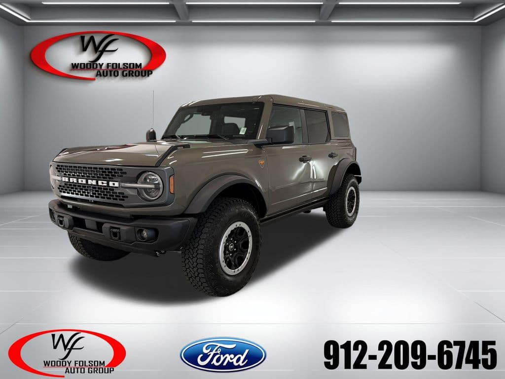 2026 Ford Bronco Badlands — photo 1 of 25