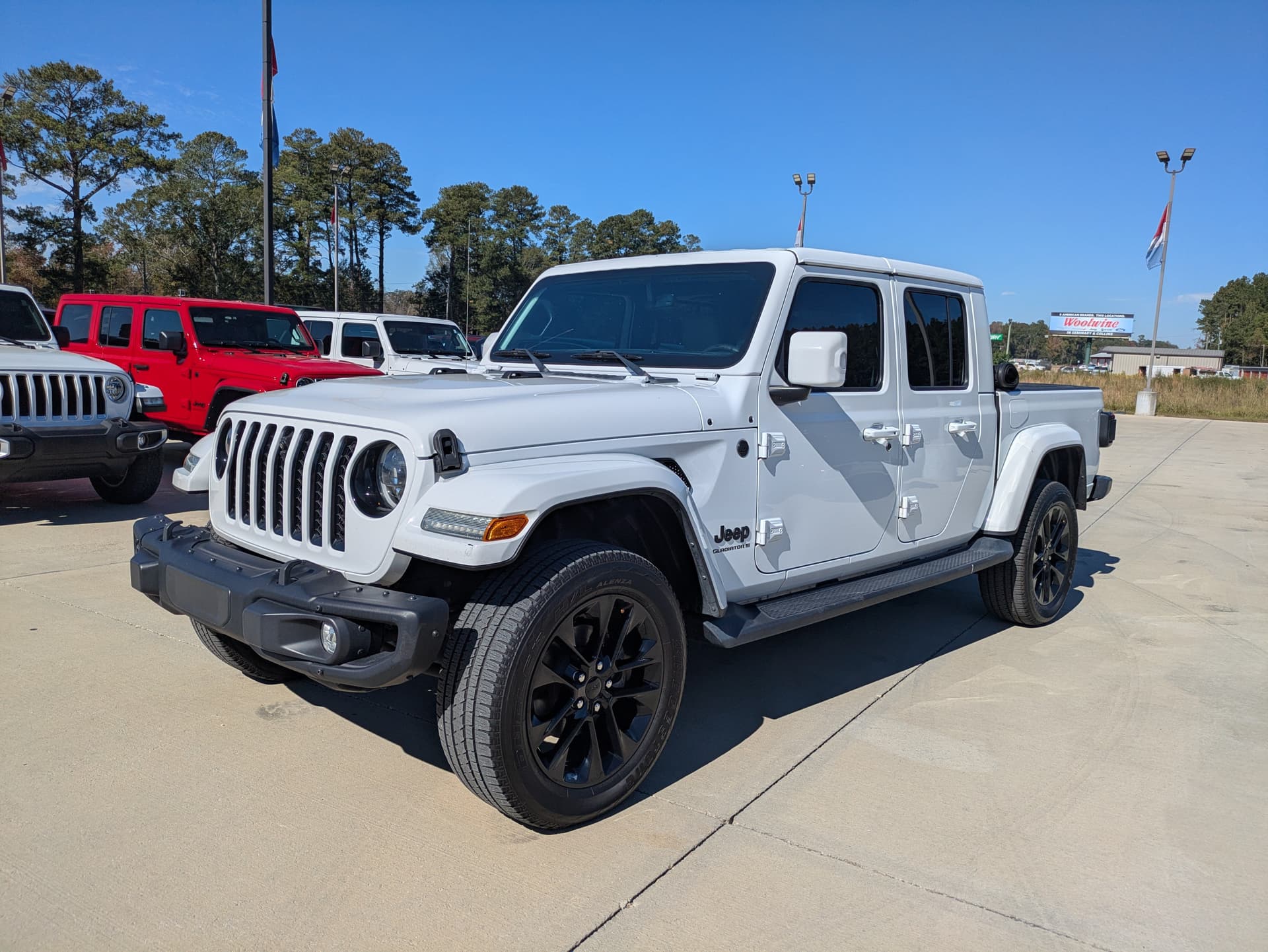 2023 Jeep Gladiator High Altitude — photo 1 of 2
