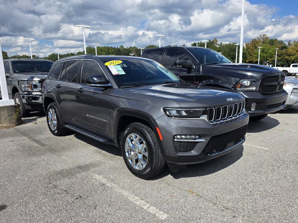 2022 Jeep Grand Cherokee Limited — photo 1 of 6