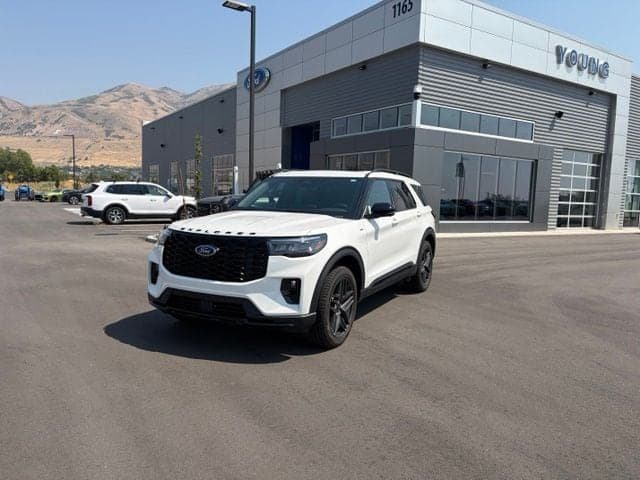 2026 Ford Explorer ST-Line — photo 1 of 51