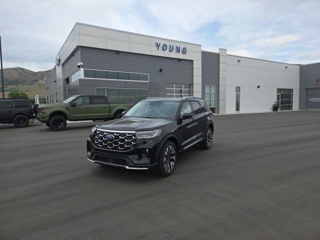 2026 Ford Explorer Platinum — photo 1 of 61