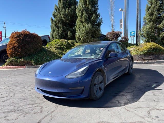 2022 Tesla Model 3 Long Range — photo 1 of 10