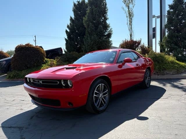 2019 Dodge Challenger SXT AWD — photo 1 of 23