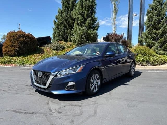 2019 Nissan Altima 2.5 S — photo 1 of 25