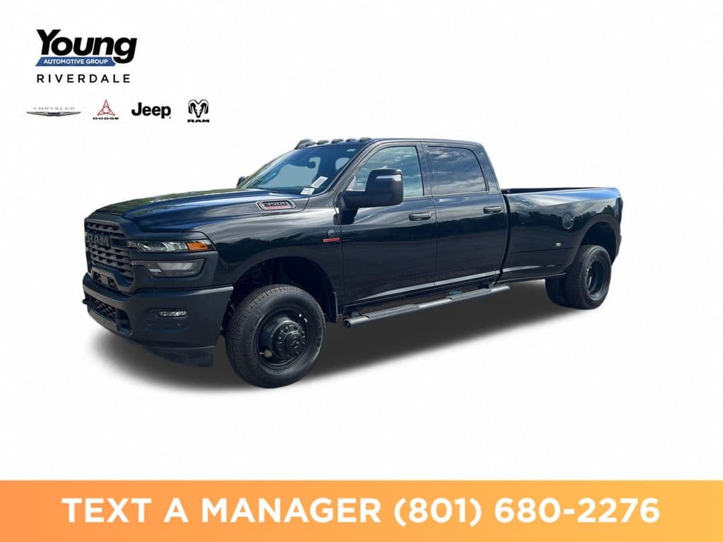 2026 RAM 3500 TRADESMAN CREW CAB 4X4 8' BOX — photo 1 of 38