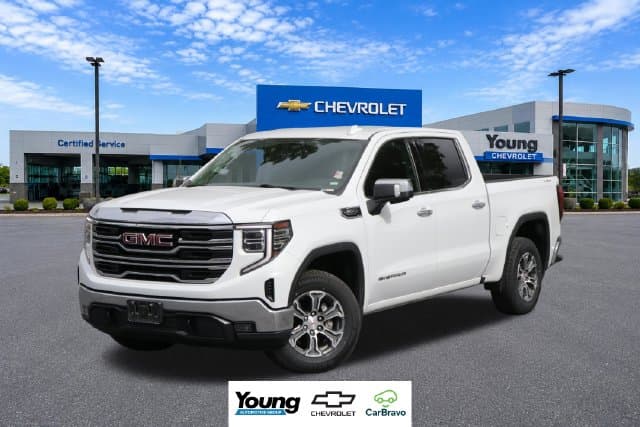 2024 GMC Sierra 1500 SLT — photo 1 of 31