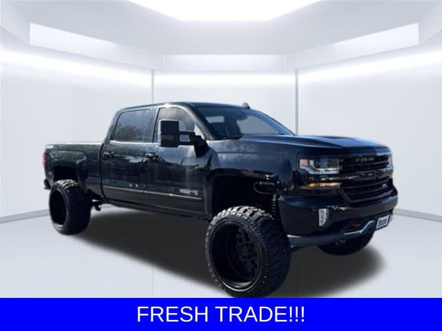 2017 Chevrolet Silverado 1500 Base — photo 1 of 6