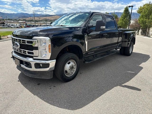 2026 Ford Super Duty F-350 DRW XLT — photo 1 of 30