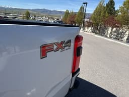 Extra Photo