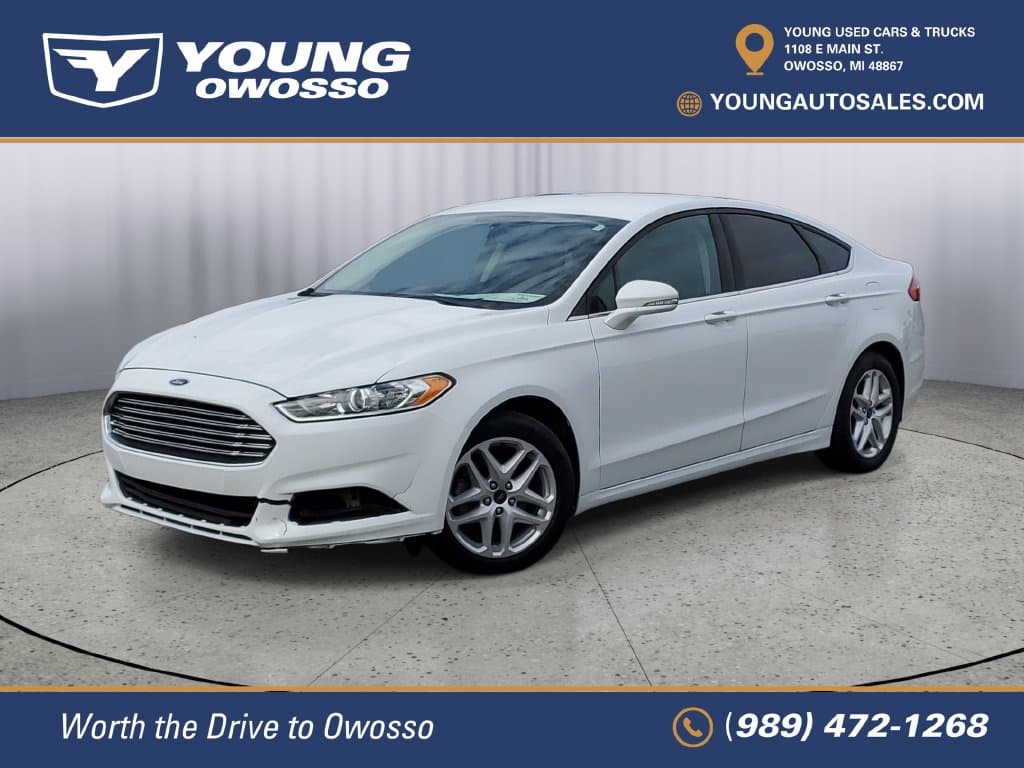 2015 Ford Fusion SE — photo 1 of 31
