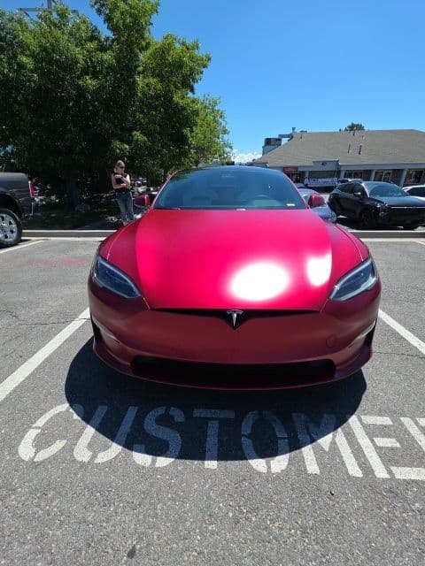 2024 Tesla Model S Plaid — photo 1 of 4