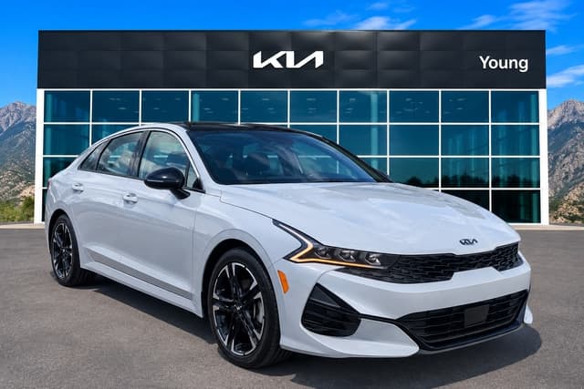 2021 Kia K5 GT-Line — photo 1 of 7