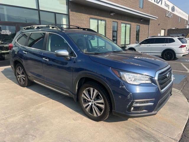 2021 Subaru Ascent Touring — photo 1 of 6