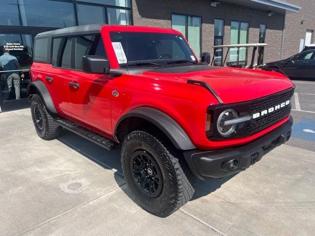 2023 Ford Bronco Wildtrak — photo 1 of 27