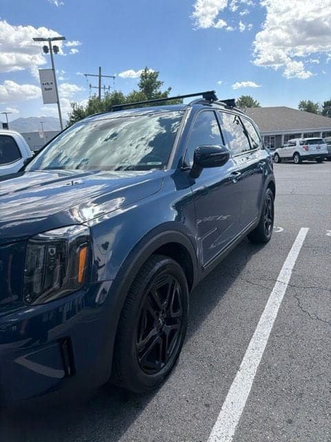 2024 Kia Telluride EX X-Line — photo 1 of 4
