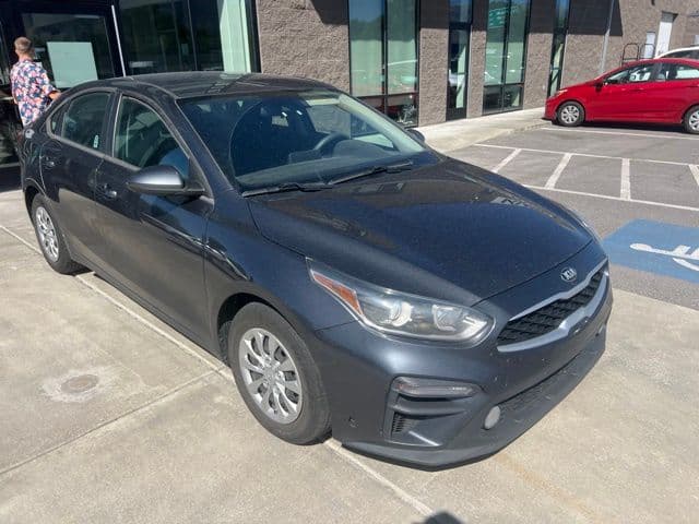 2021 Kia Forte FE — photo 1 of 8