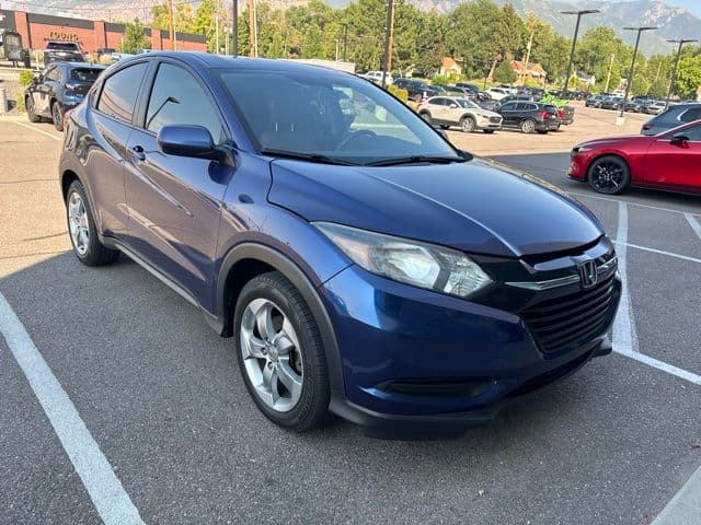 2016 Honda HR-V LX AWD — photo 1 of 7