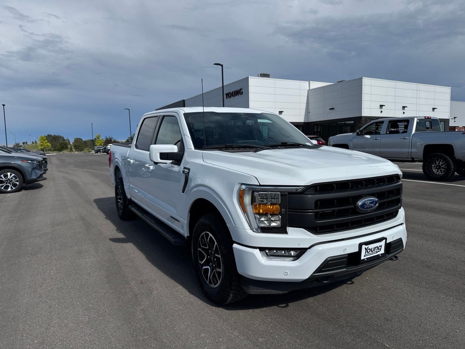 2023 Ford F-150 Lariat — photo 1 of 30