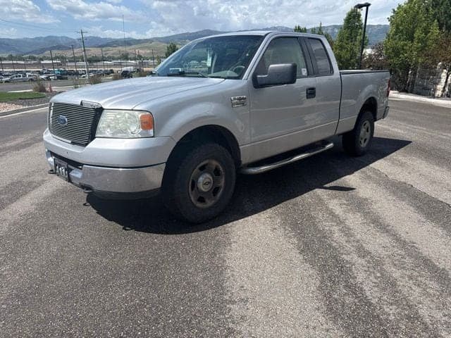 2005 Ford F-150 XLT — photo 1 of 24