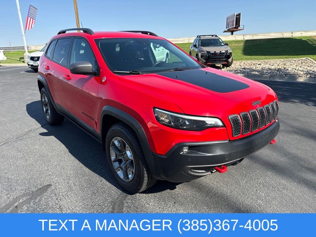 2019 Jeep Cherokee Trailhawk 4x4 — photo 1 of 30