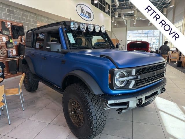 2025 Ford Bronco Badlands — photo 1 of 57