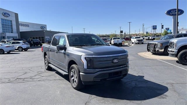 Foto de 2024 Ford F-150 Lightning Lariat