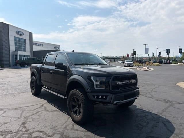 2020 Ford F-150 Raptor — photo 1 of 24
