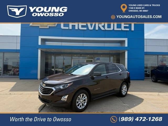 2020 Chevrolet Equinox LT — photo 1 of 35