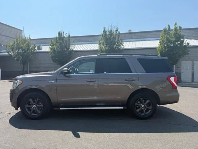 2018 Ford Expedition XLT — photo 1 of 38