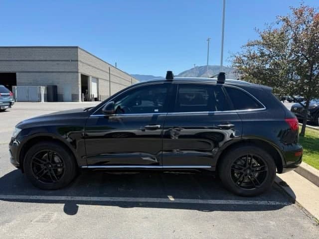 2015 Audi Q5 2.0T Premium Plus — photo 1 of 38