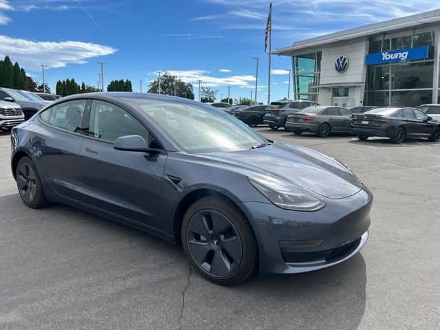 2023 Tesla Model 3 Base — photo 1 of 29