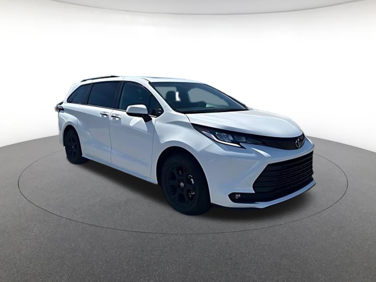 2026 Toyota Sienna Woodland Edition — photo 1 of 28