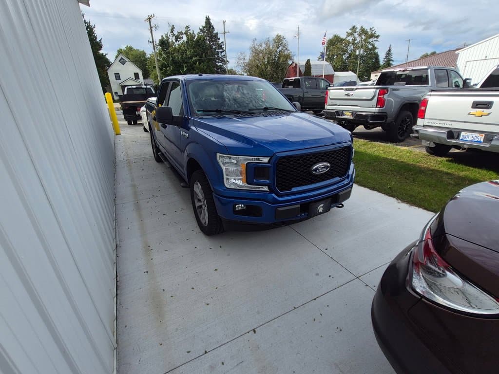 2018 Ford F-150 XL — photo 1 of 26