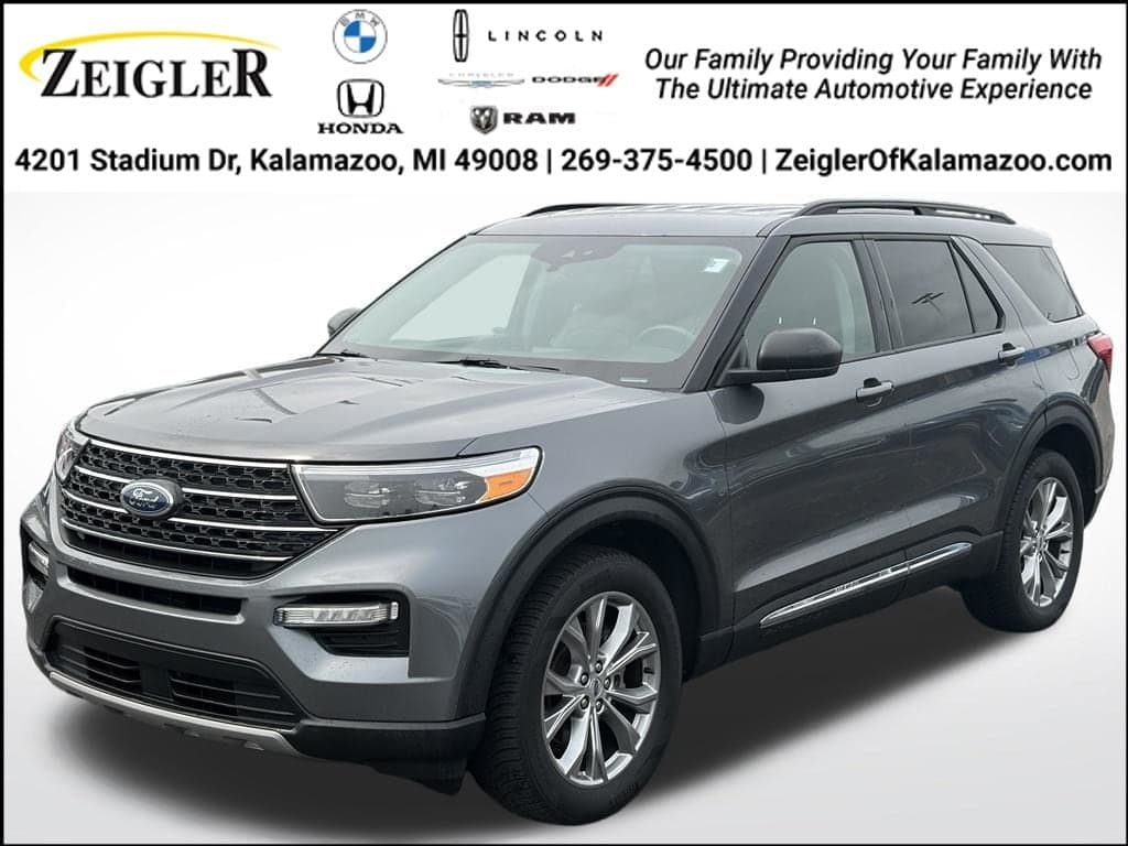 2023 Ford Explorer XLT — photo 1 of 39