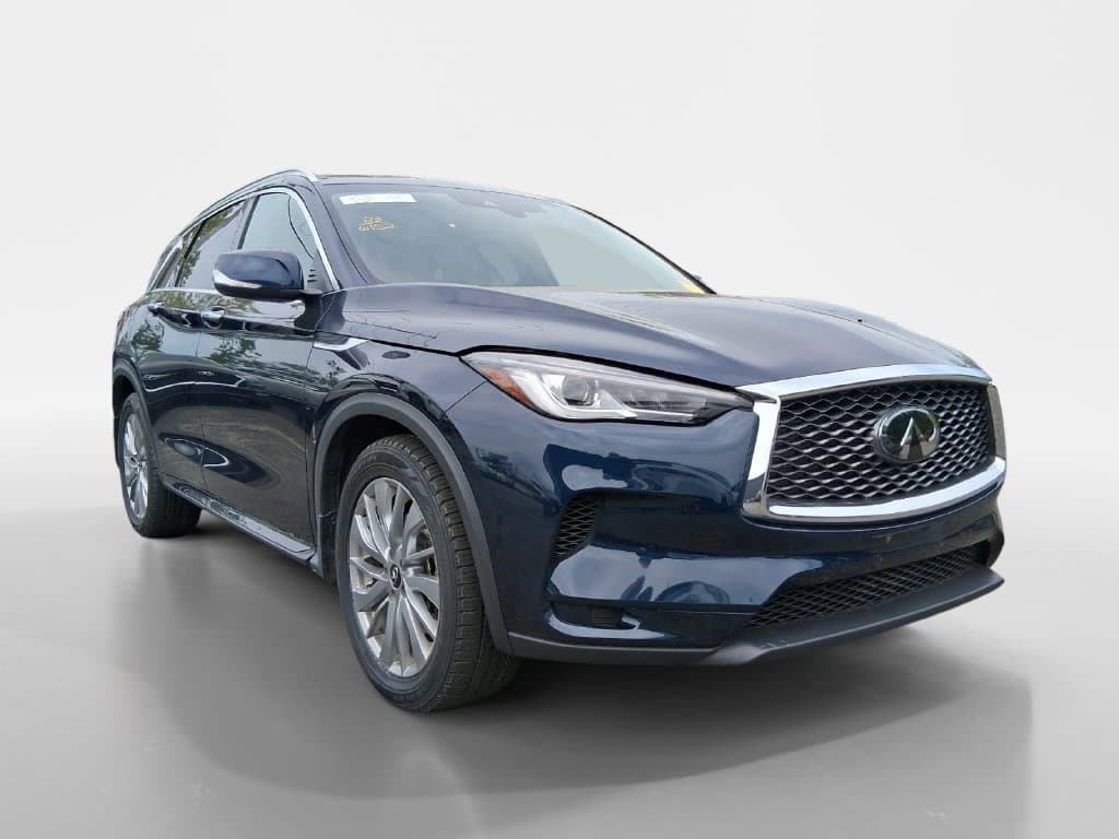 2023 INFINITI QX50 LUXE — photo 1 of 38