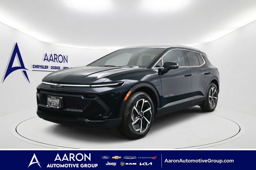 2026 Chevrolet Equinox EV Base — photo 1 of 47