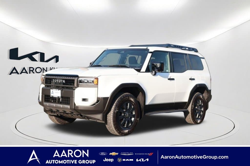 2025 Toyota Land Cruiser Base — photo 1 of 42