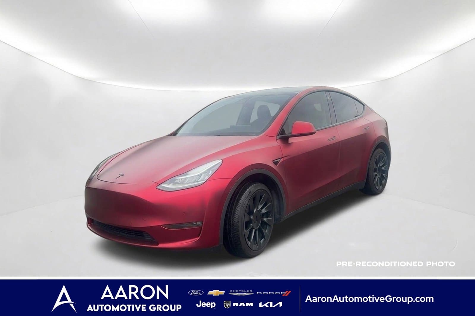 2021 Tesla Model Y Long Range — photo 1 of 23