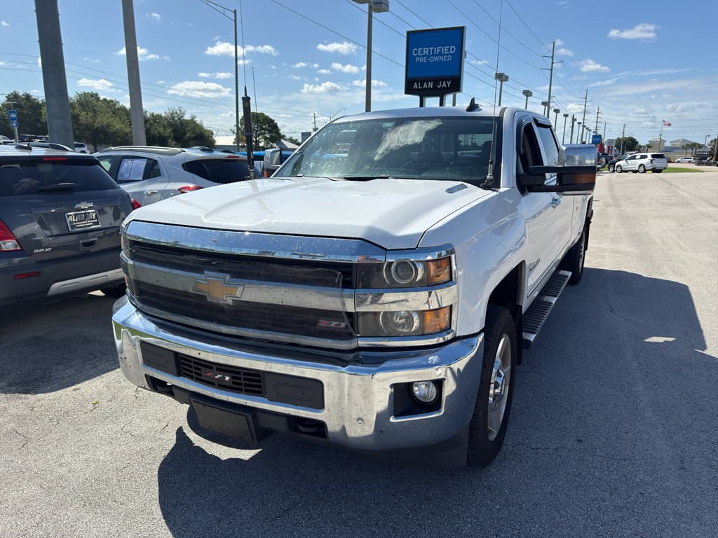 2016 Chevrolet Silverado 2500HD LTZ — photo 1 of 5
