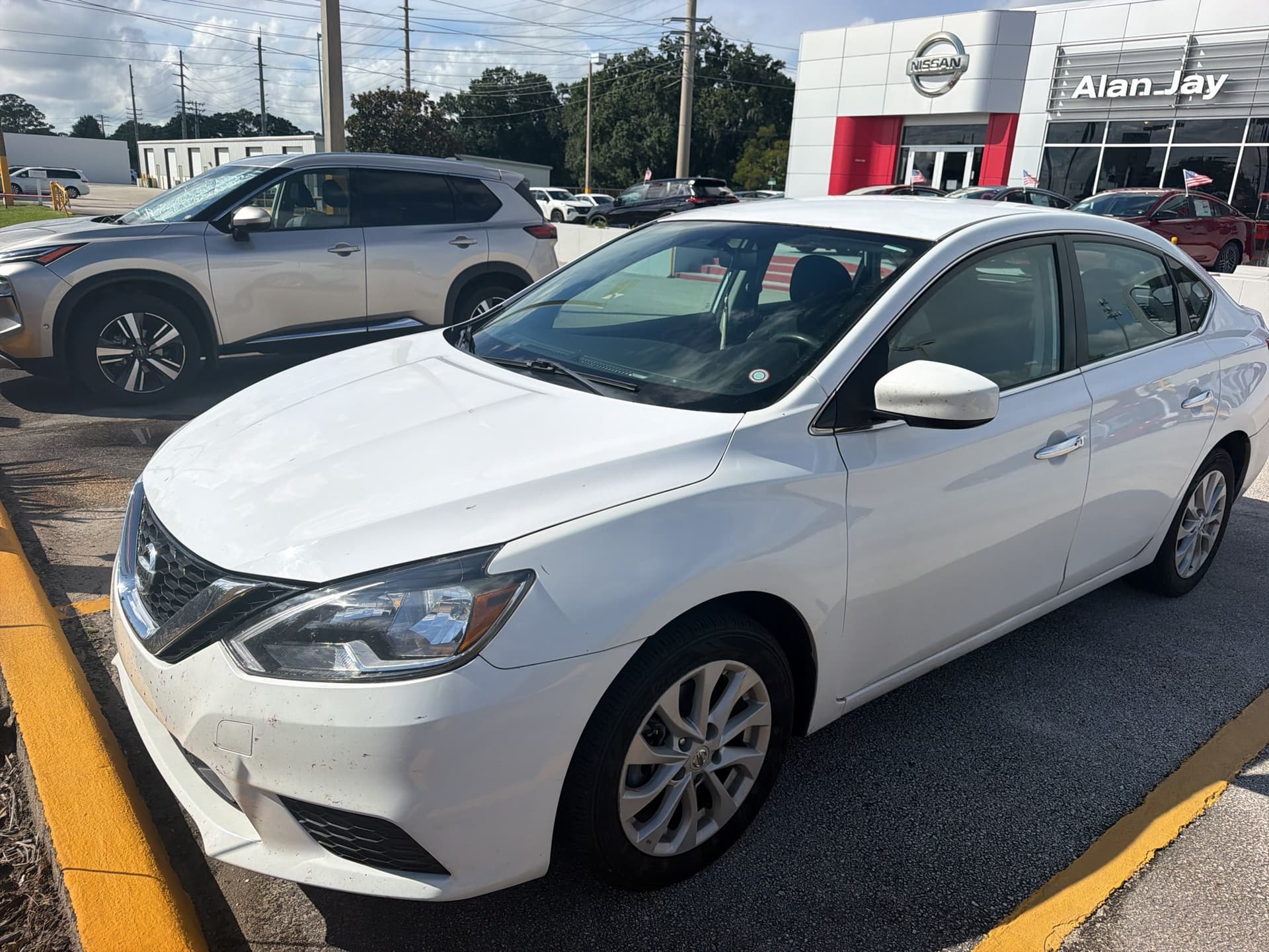 2019 Nissan Sentra SV — photo 1 of 3