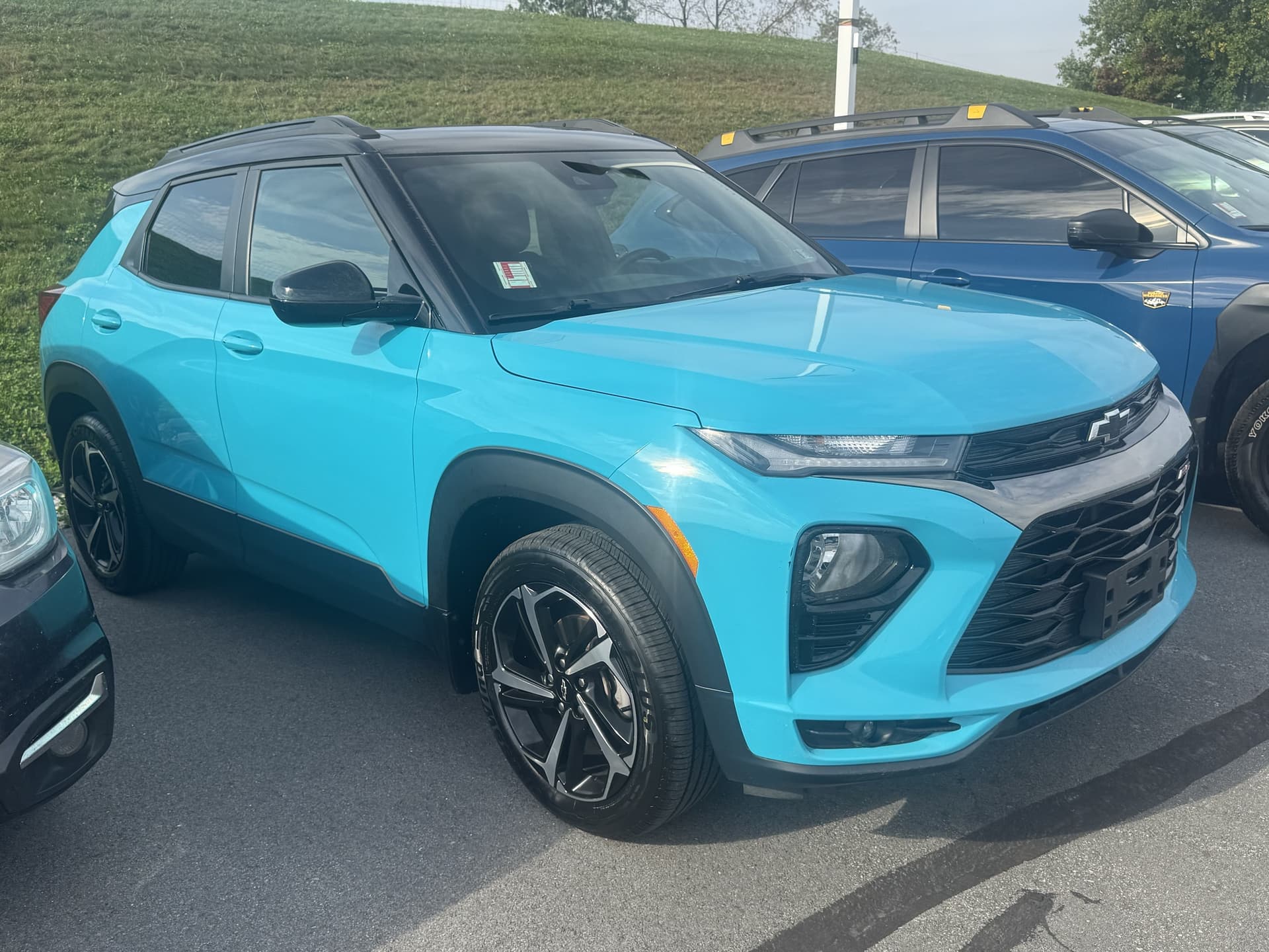 2021 Chevrolet Trailblazer RS — photo 1 of 3