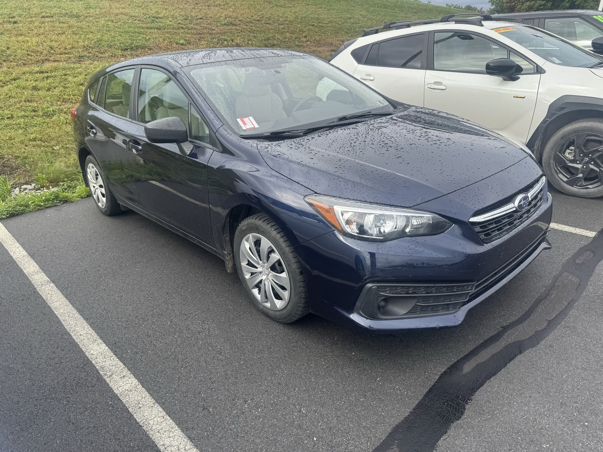 2021 Subaru Impreza Base — photo 1 of 3
