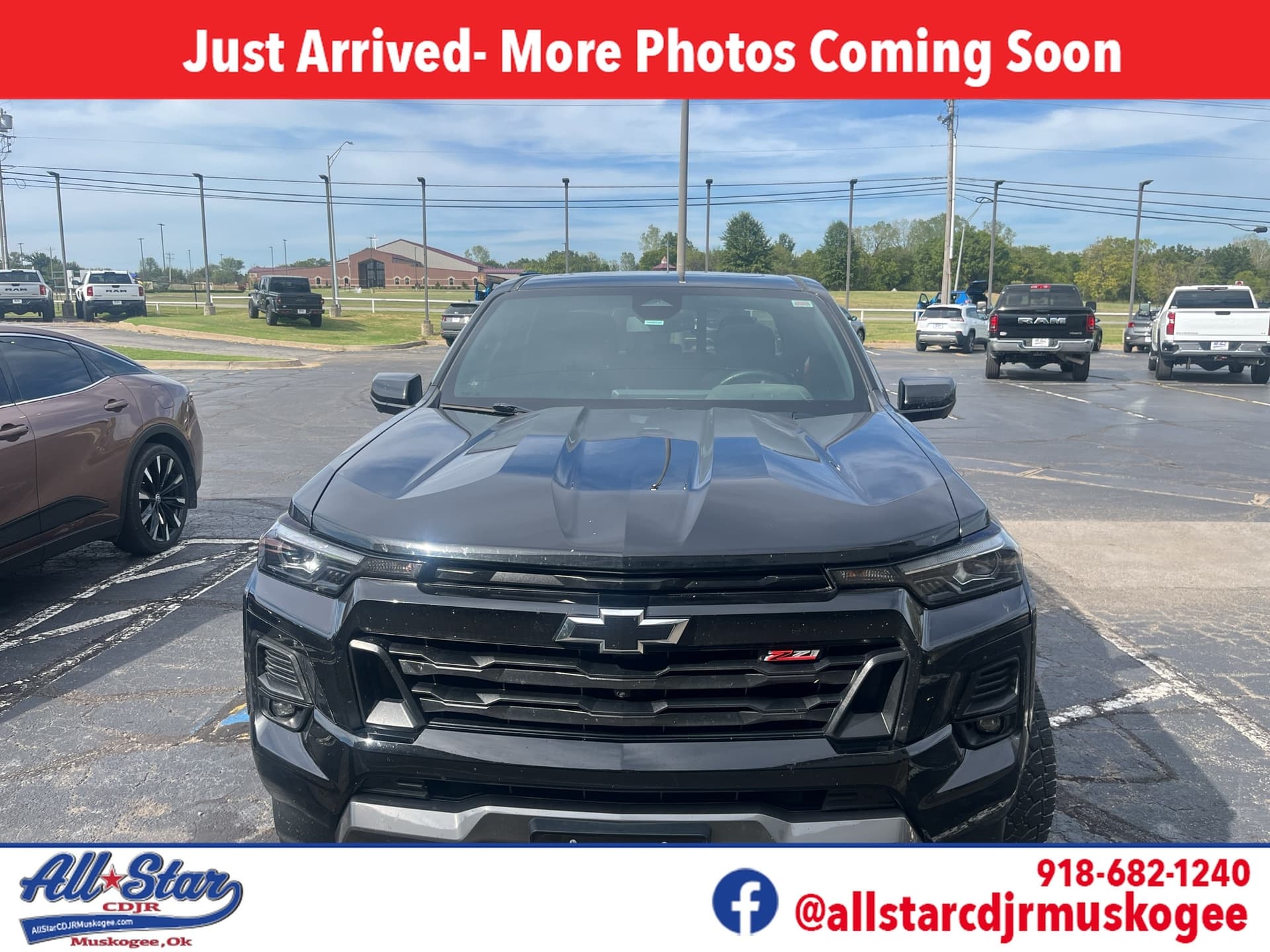 2024 Chevrolet Colorado 4WD Z71 — photo 1 of 10
