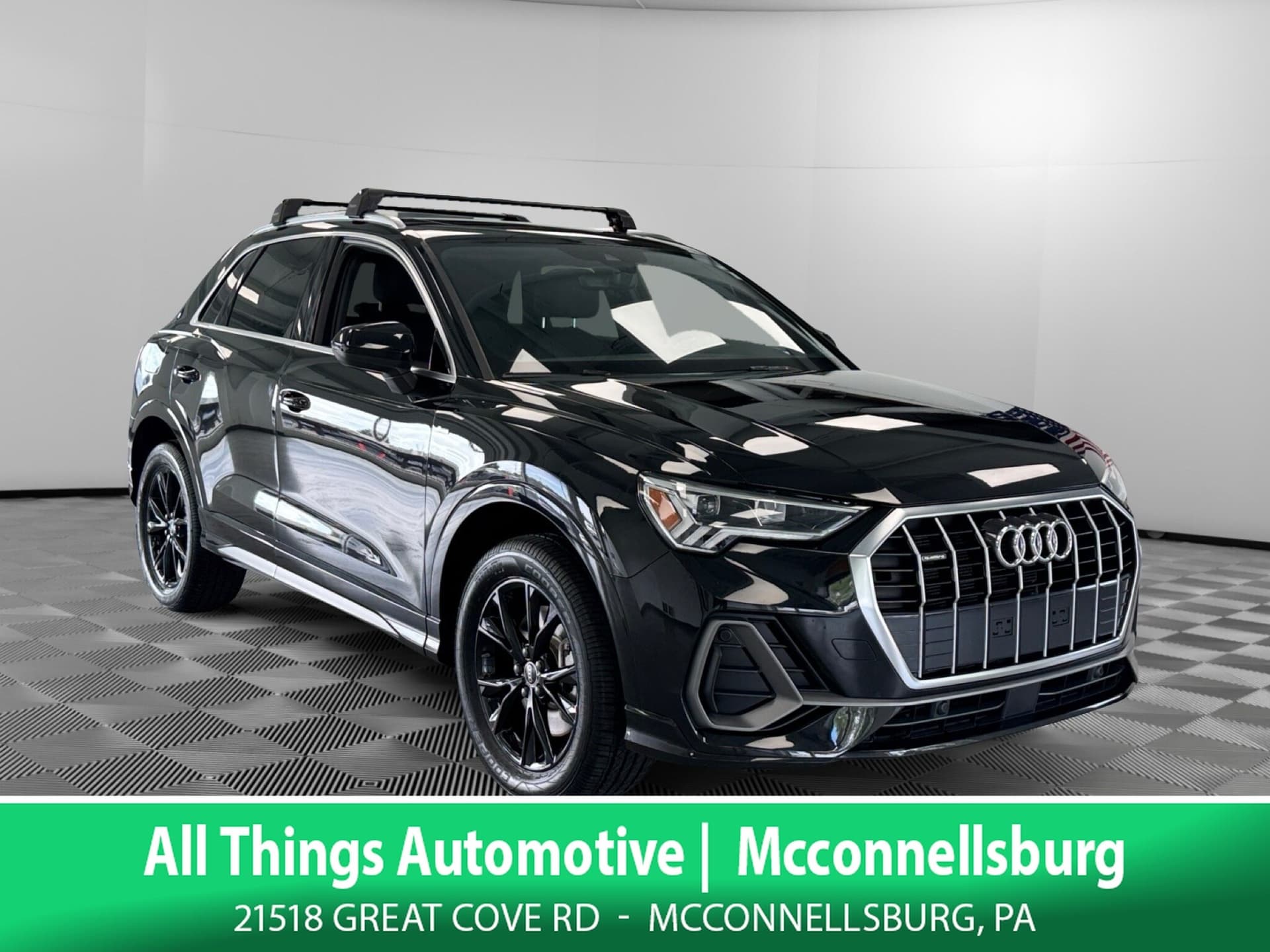 2025 Audi Q3 Base — photo 1 of 32