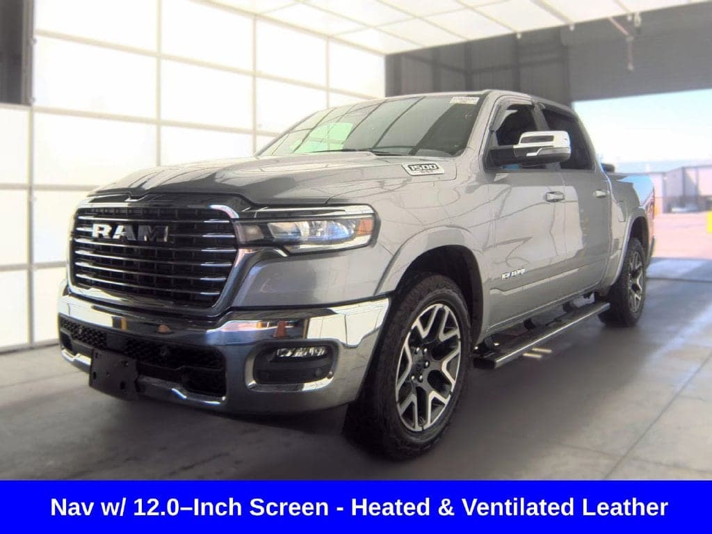 2025 RAM 1500 Laramie — photo 1 of 10