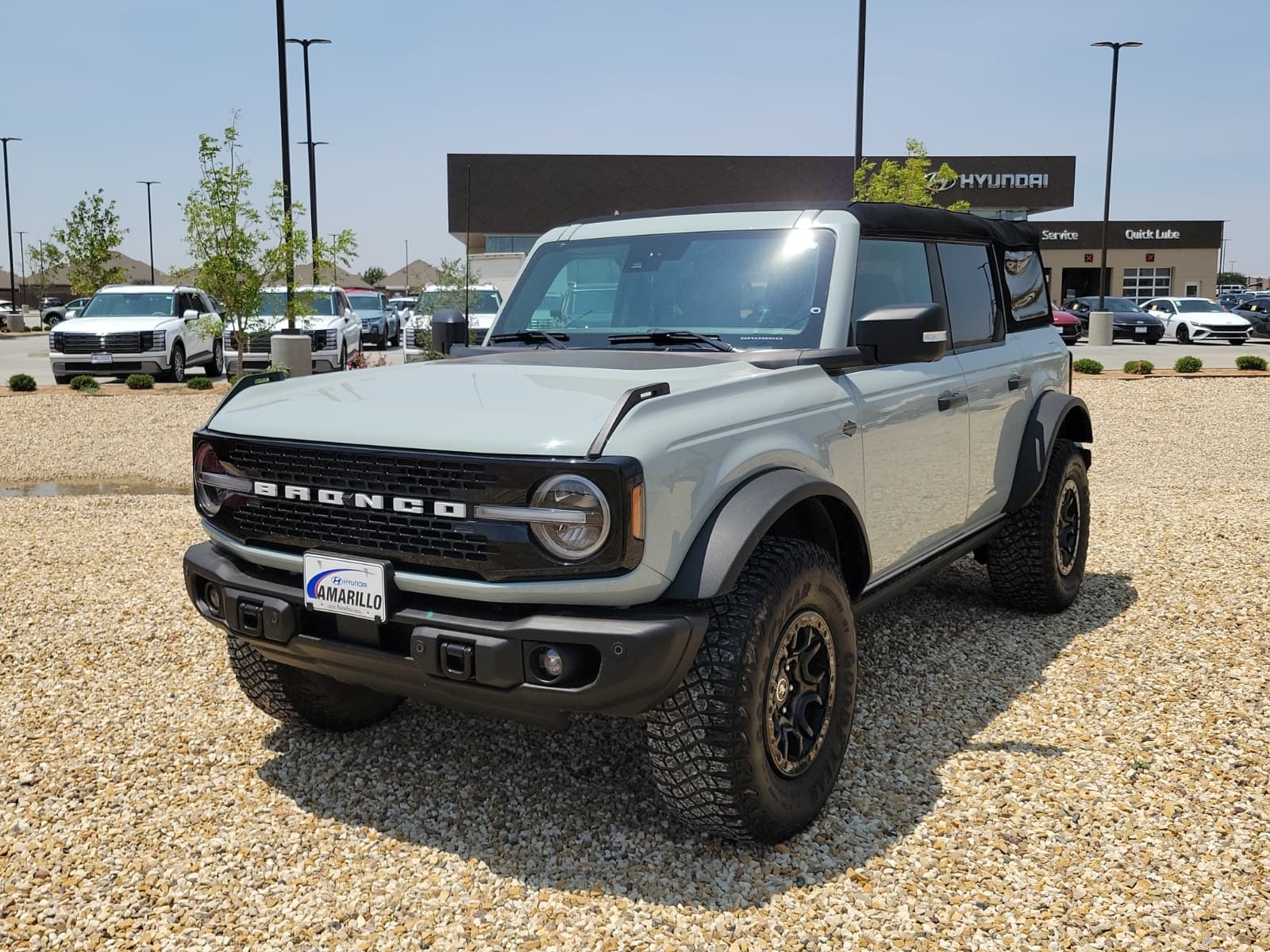 2023 Ford Bronco Wildtrak — photo 1 of 20